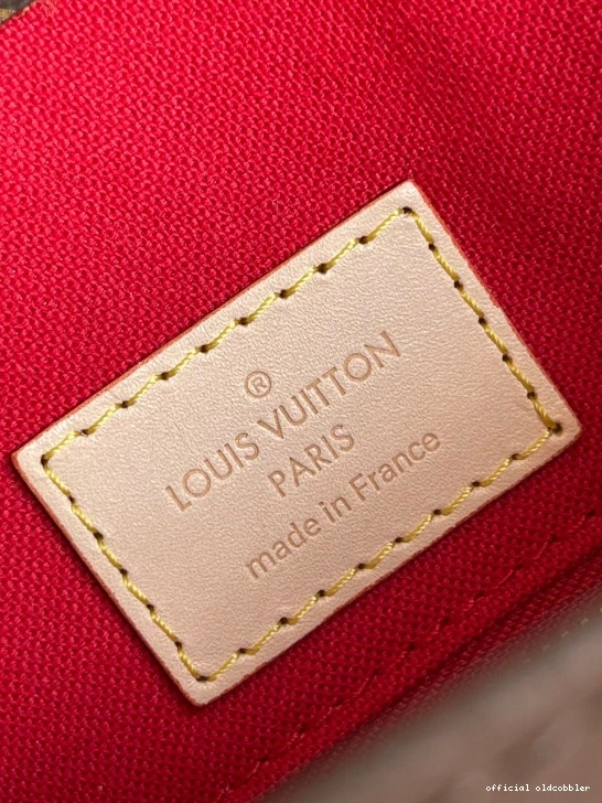 Official oldcobbler PETIT LOUIS SAC VUITTON PLAT 0821